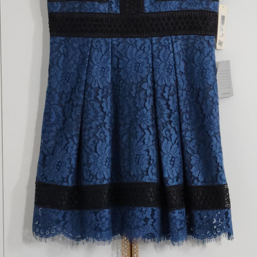 NWT Eliza J Lace Dress Size 12P Blue Pockets Wedding/Cocktail - Picture 3 of 5